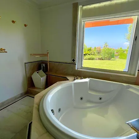 Cap D'antibes - 10 People - Swimming Pool Villa *
