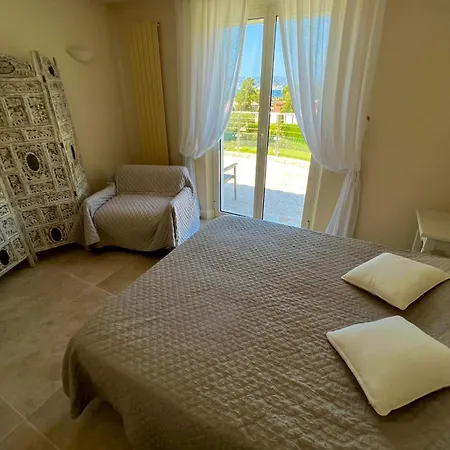 Vila Cap D'antibes - 10 People - Swimming Pool *